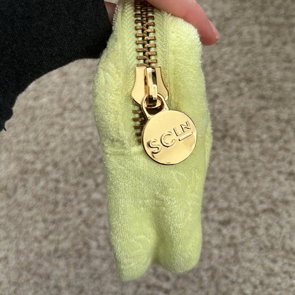 Terry Cloth Palm Tree Mini Pouch - Picture 3 of 6